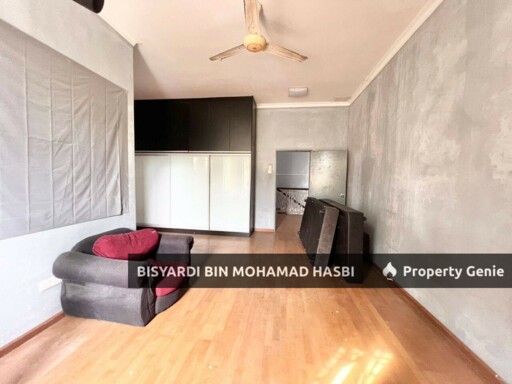 FACING OPEN RENOVATED 2 STOREY TAMAN PUNCAK SAUJANA, SEKSYEN 5 KAJANG .