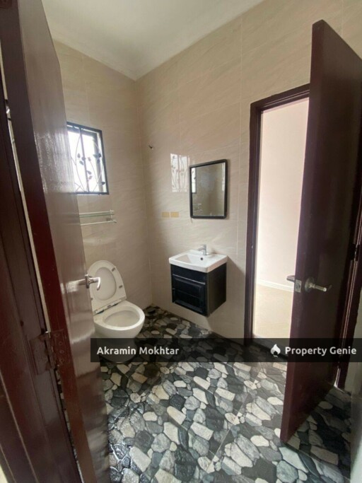 DOUBLE STOREY TERRACE TAMAN ANGGERIK PERDANA SEMENYIH (RENOVATED UNIT)