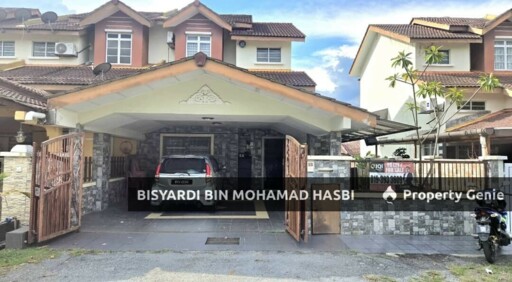 Facing Open Renovated 2.5 Storey End Lot Extra Land, Taman Puncak Saujana, Kajang.