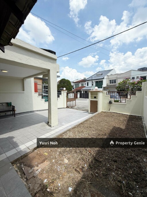 DOUBLE STOREY TERRACE HOUSE (GATED & GUARDED) TAMAN BUKIT SETIAWANGSA KUALA LUMPUR