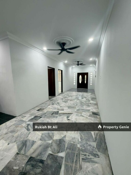 FACING OPEN, 1storey Terrace Taman Cempaka, Senawang
