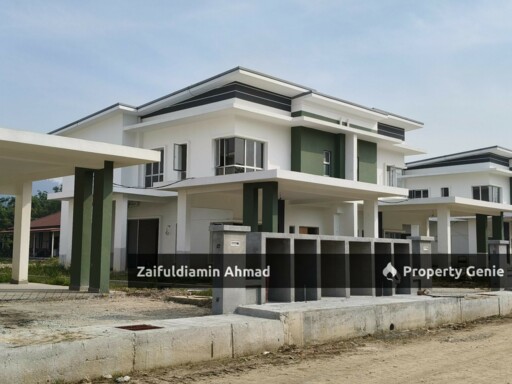 Freehold Semi-Detached in Taman Salak Mulia, Sepang