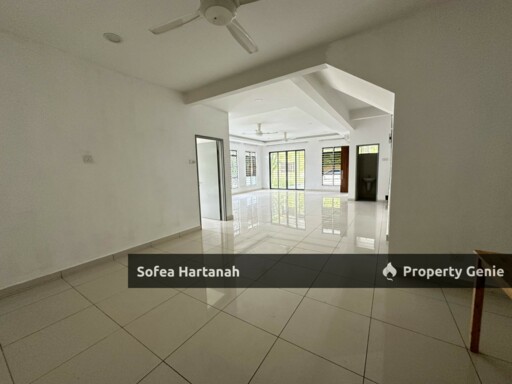 Quiet and Peaceful Family Home  Corner Unit 2 Storey Terrace Facing Taman Saujana Hijau in P11 Putrajaya
