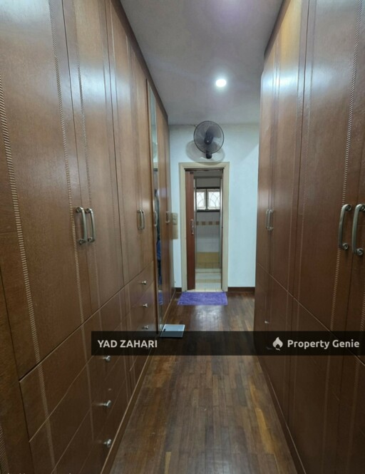 Bukit Jelutong, Shah Alam | 2-Storey Superlink Terrace 5+1 Rooms | RM970K - Fully Reno & Extended and Prime Location