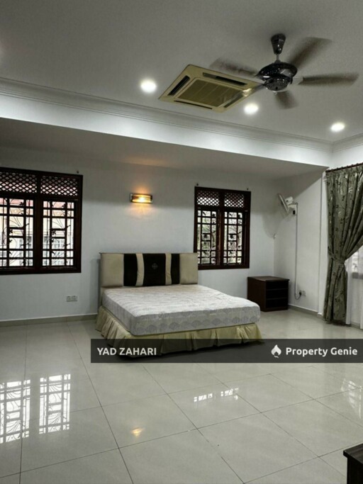 Taman Sri Jelok, Kajang | 2-Storey Semi-D 5 Bedrooms | RM3500 - Fully Furnished and Renovated with ID
