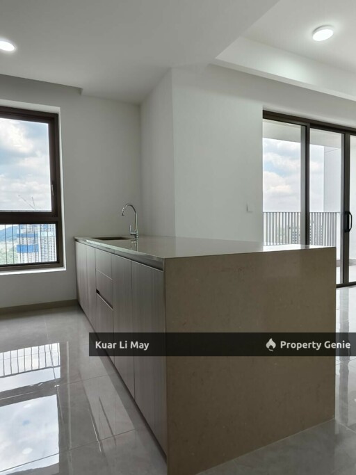 Park Place Desa Park City RM 11k For Rent