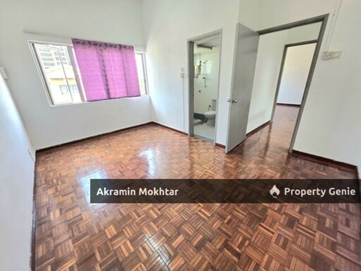 Duplex Townhouse Sri Mahligai , Seksyen 9, Shah Alam (Renovated)