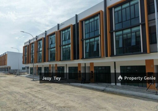 Permas  Avenue New Shop