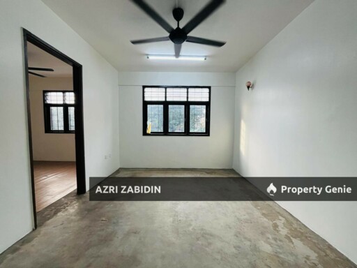 TINGKAT 1 Cantik Flat Seksyen 19 Shah Alam Untuk Disewakan FOR RENT