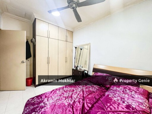 FREEHOLD, RENOVATED & PARTIALLY FURNISHED | 2 Storey House Taman Prima Saujana Kajang Selangor