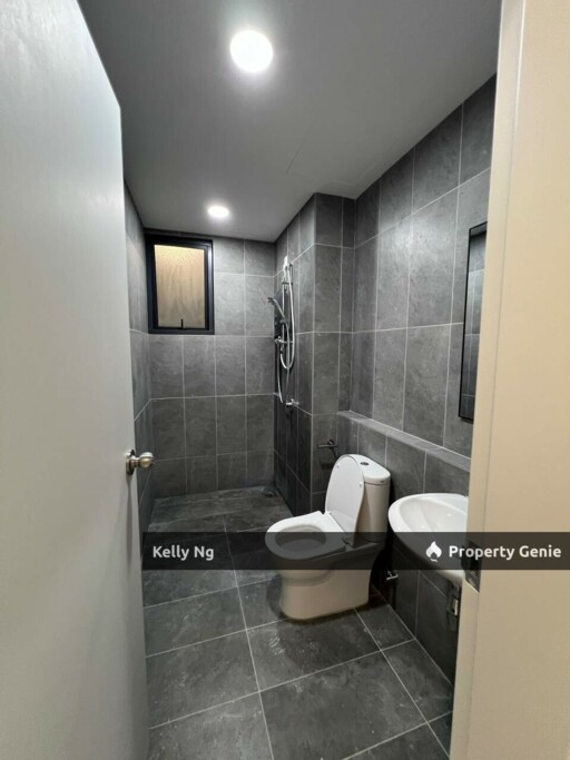 D'Sini Residence Partly Furnished At Setia Alam Shah Alam For Sale