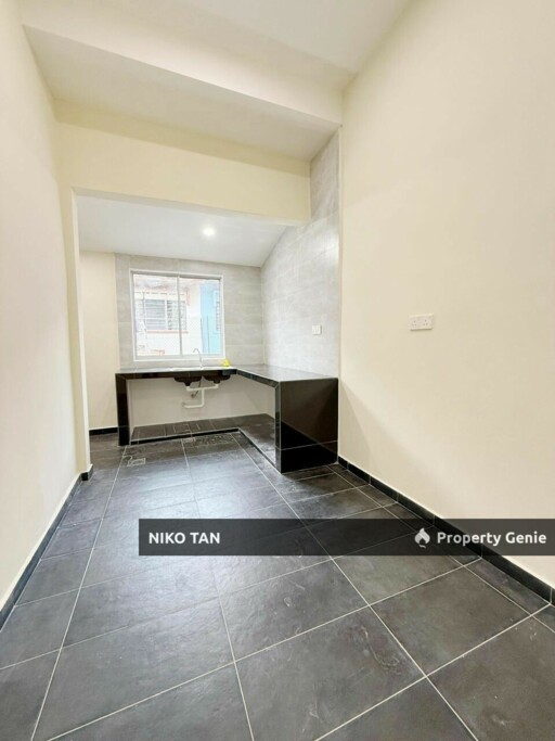 Jalan Camar Single Storey With Fully Renovated & Extended Kitchen