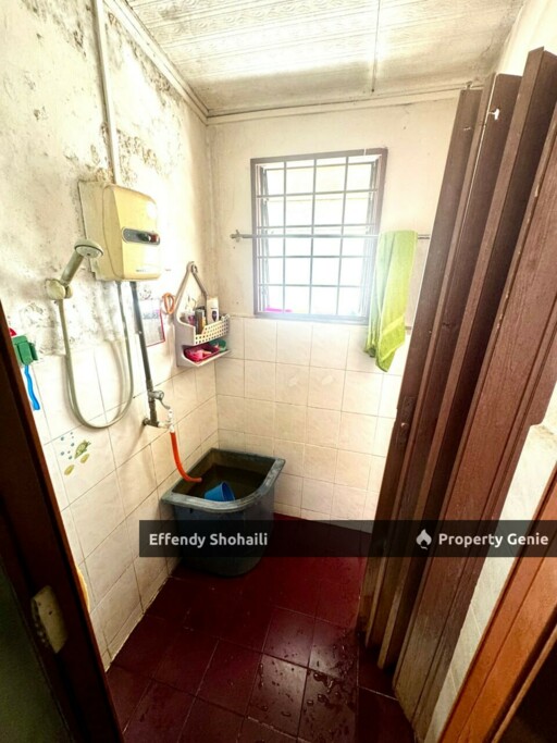 TAMAN USAHA JAYA KEPONG DOUBLE STOREY