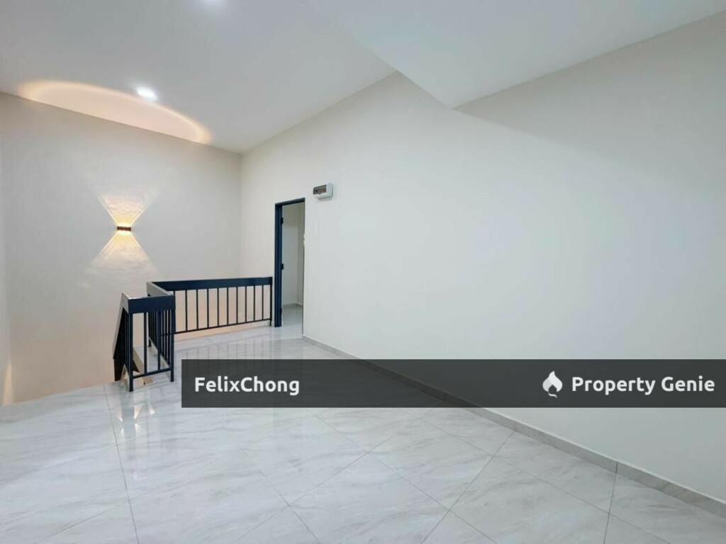 Taman Desa Jaya 2 Sty Terrace,Jalan Danau,Johor Bahru,Renovated