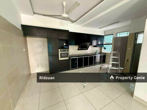 Dato Onn - 2 Storey Terrace House Corner Lot