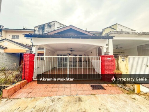 RENOVATED Double Storey Terrace Lorong Cakera Purnama (Fasa 3 ), Puncak Alam