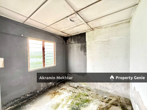 FLAT DESA PETALING, KL