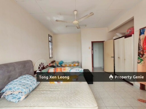 Ayer Keroh Double Storey Corner Lot With 2624 Sqft Land