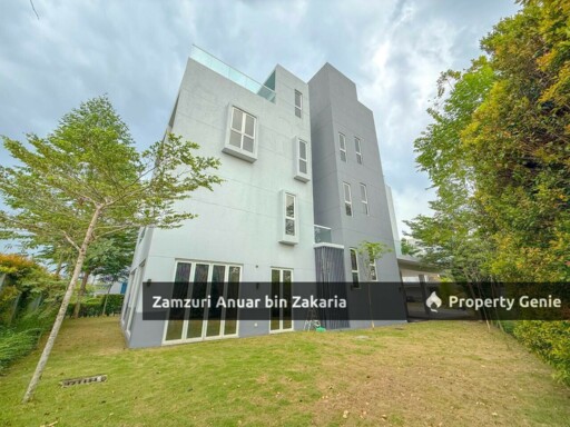 4 Storey Bungalow House Lakefront Cyberjaya