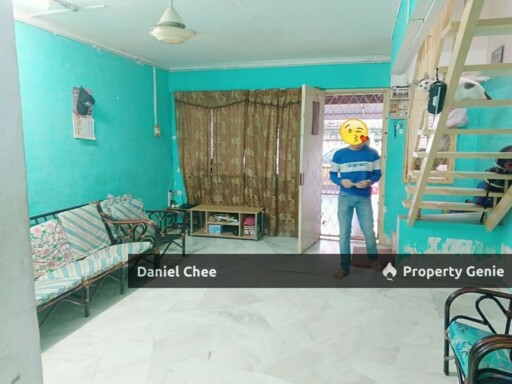 Bercham Double Storey House FOR RENT