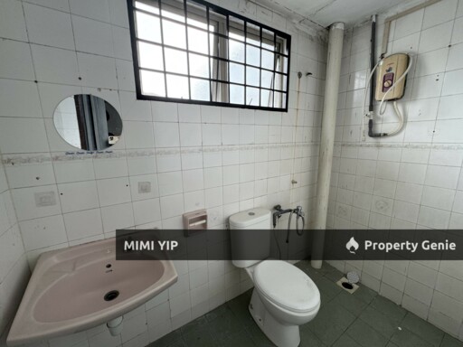 2-Storey Terrace House @ Bandar Damai Perdana