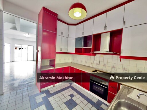 2 Storey Terrace Jalan Paladium Seksyen 7, Shah Alam Selangor