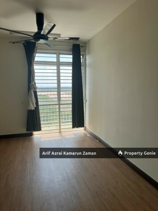 [Partially Furnished] Masreca n19Eteen (Masreca-19) Cyber 10 Cyberjaya | 3R2B | 850 sqft | High Floor | 2 Car Parks |  RM1,400