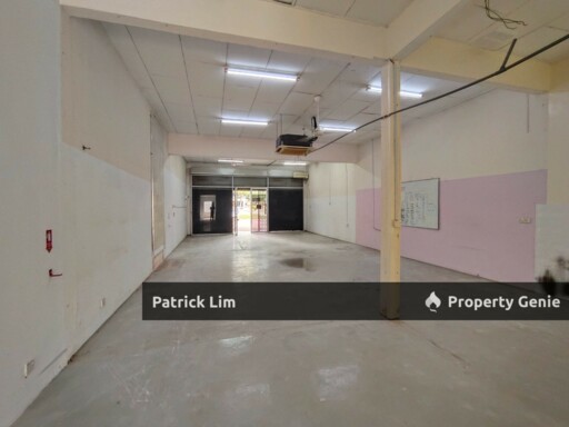 Paya Rumput Ground Floor Shop For Rent