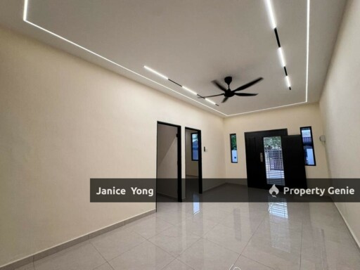 Taman Johor Jaya Jalan Teratai 32