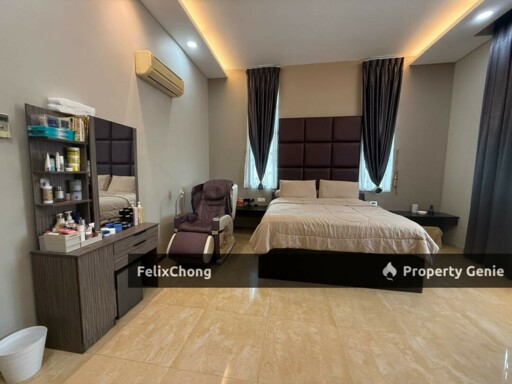 Bukit Tropika 2 Sty Semi D Corner,Desa Cemerlang,Renovated,Extend