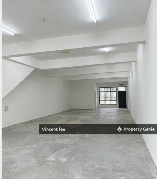 Taman  Puncak Jalil, PUJ 3, Seri Kembangan, Ground Floor Shop, Facing Main Road Frontage