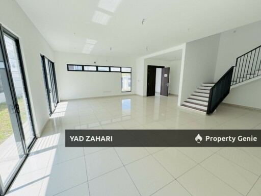 Elmina Green 8, Shah Alam | 2-Storey Semi-D 4+1 Rooms | RM1.8M - 10ft Extra Land at Side & Backyard and Centre of Elmina
