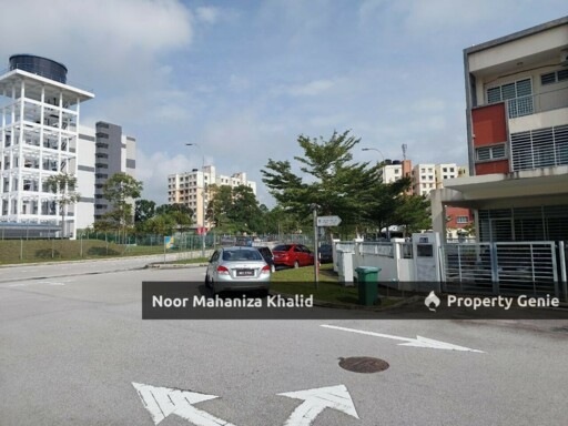 Townhouse Putra Heights, Putra Nilai Negeri Sembilan