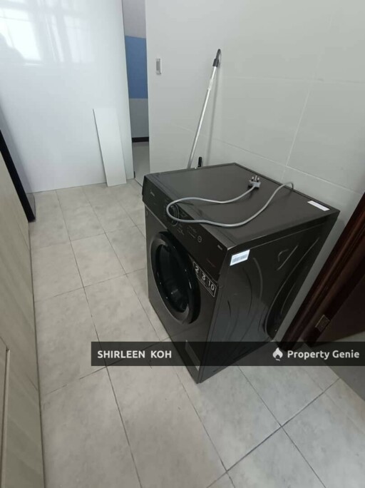 Female Room for Rent at Paragon Suites @ CIQ JB Town