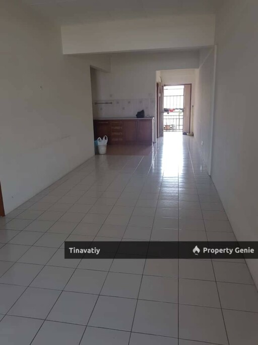 Vista Bayu Apartment to let immediately. Close to HTAR and Bandar Bukit Tinggi Medical Centre