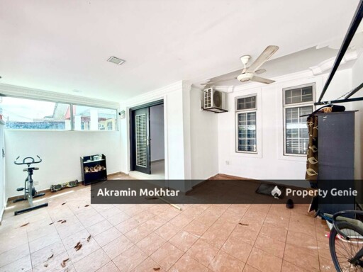 Freehold, Renovated & Fully Extended | Single Storey Taman Semenyih Indah, Semenyih