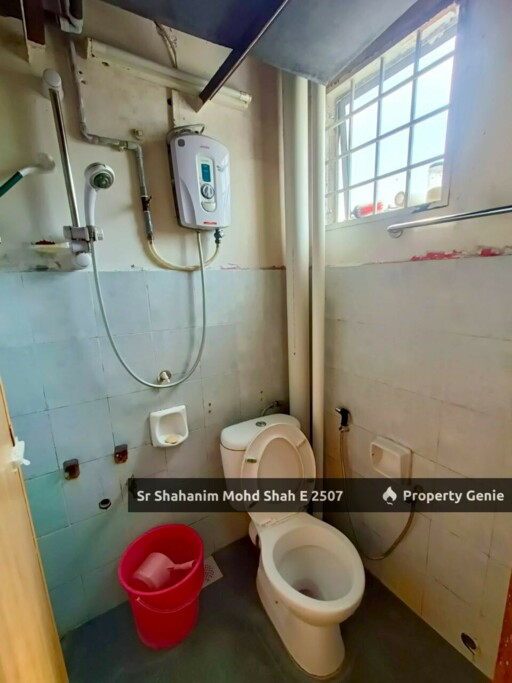 Apartment Putra Laksamana Batu Caves, Selangor.