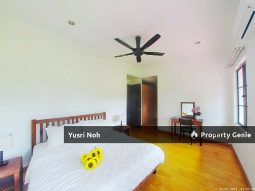 PARTIALLY FURNISHED - BUNGALOW DOUBLE STOREY BEVERLY ROW IOI RESORT CITY PUTRAJAYA