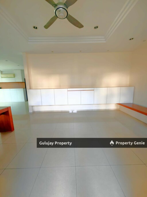 2.5 Storey Semi D At Semabok Taman Sinn For Sales