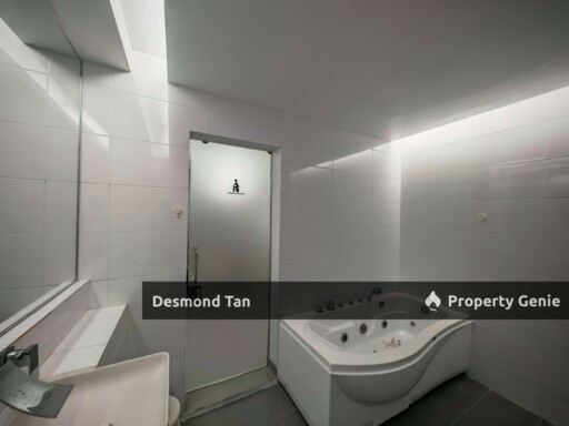 Kalista 2, Kalista Residence, Seremban 2, Mambau, (Penthouse Fully Furnished & Facing Facilities)