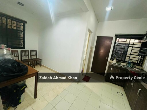 PUTRA AVENUE PUTRA HEIGHT SUBANG JAYA SELANGOR DOUBLE STOREY LINK HOUSE FOR SALE FACING OPEN FREEHOLD EXTENDED KITCHEN INDIVIUAL TITLE