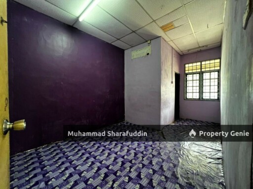 SINGLE STOREY TERRACE CHENDOR MAKMUR,BALOK KUANTAN.