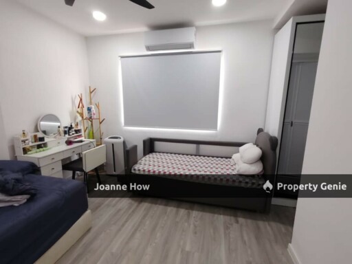 Endlot Renovated Double Storey Terrace Taman Tasik Utama Ayer Keroh For Sale
