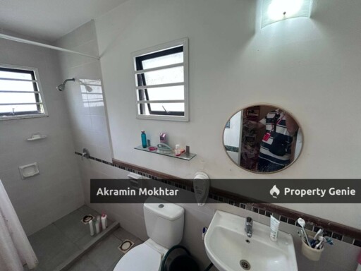 Freehold, Ground Floor, Renovated & Partially Furnished | Townhouse 1.5 Storey Park Villa Bandar Bukit Puchong 2, Puchong Selangor.