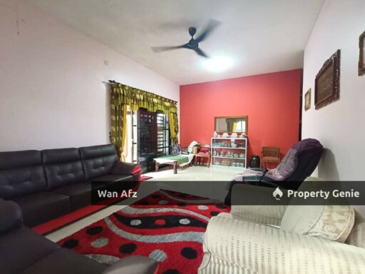 Semi-Detached Setingkat Di Pelindung Perdana