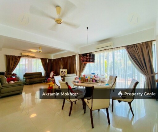 FREEHOLD & CORNER LOT | SERING UKAY  2.5 STOREY SUPERLINK
