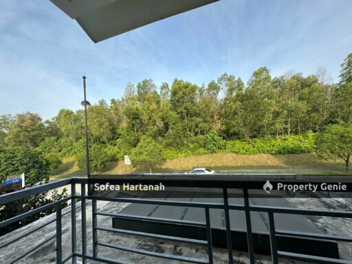 Quiet and Peaceful Family Home  Corner Unit 2 Storey Terrace Facing Taman Saujana Hijau in P11 Putrajaya