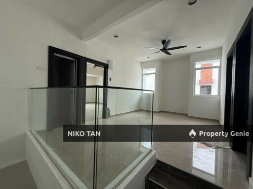 Jalan Tasek Double Storey Endlot House For Sale