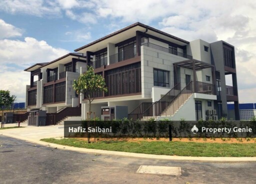 3 Storey  Corner Lot The Mulia Residence Cyberjaya