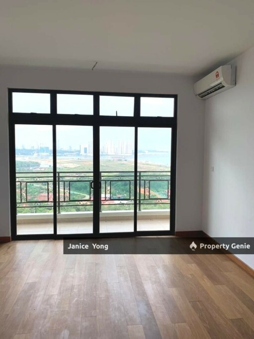 Laguna Heights Condominium @ Perling